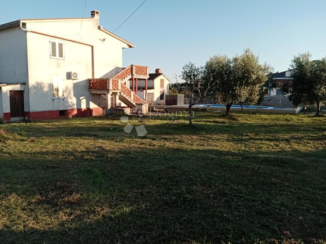 Hiša Rakalj, Marčana, 280m2