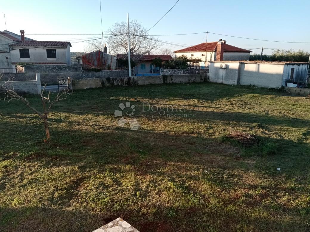 Hiša Rakalj, Marčana, 280m2