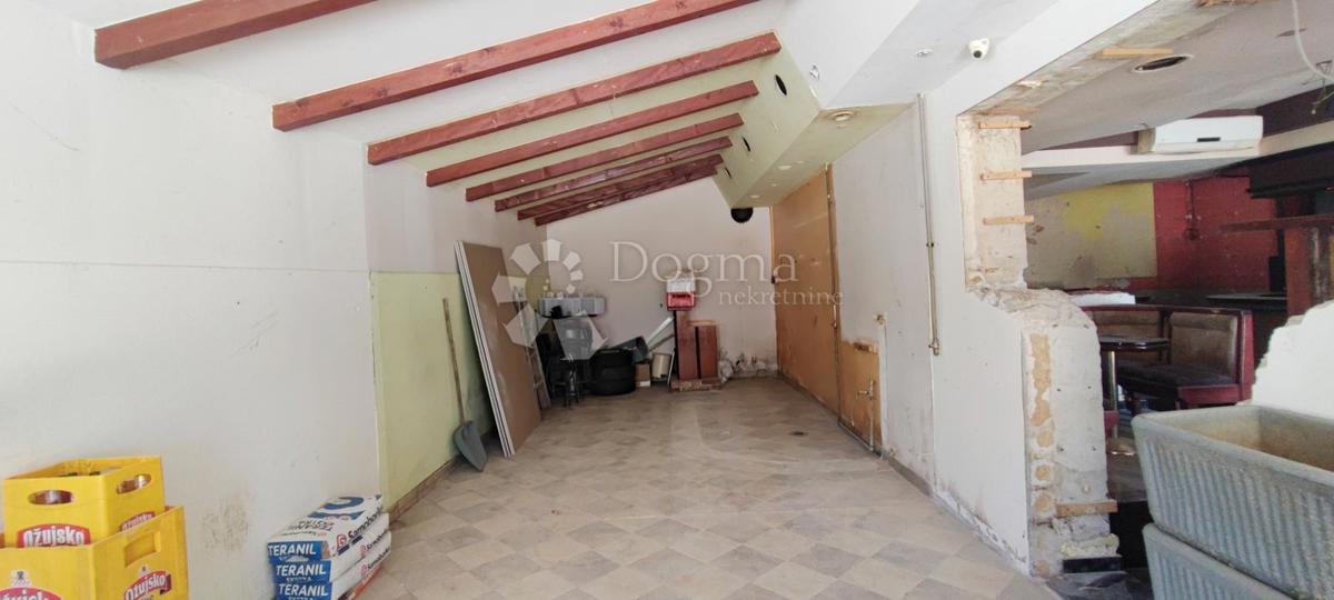 Hiša Križ, 240m2