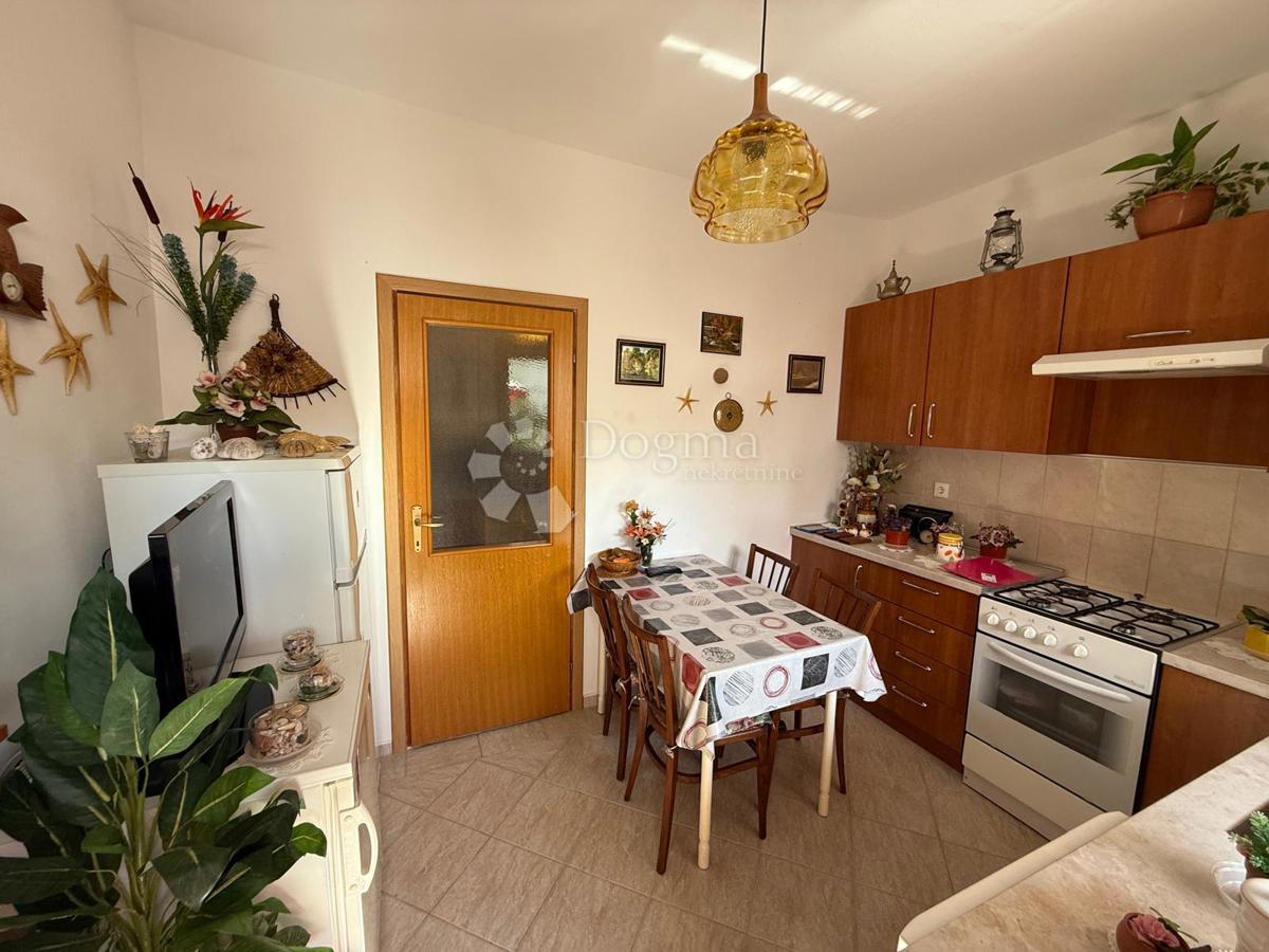 Apartma Cesarica, Karlobag, 36m2