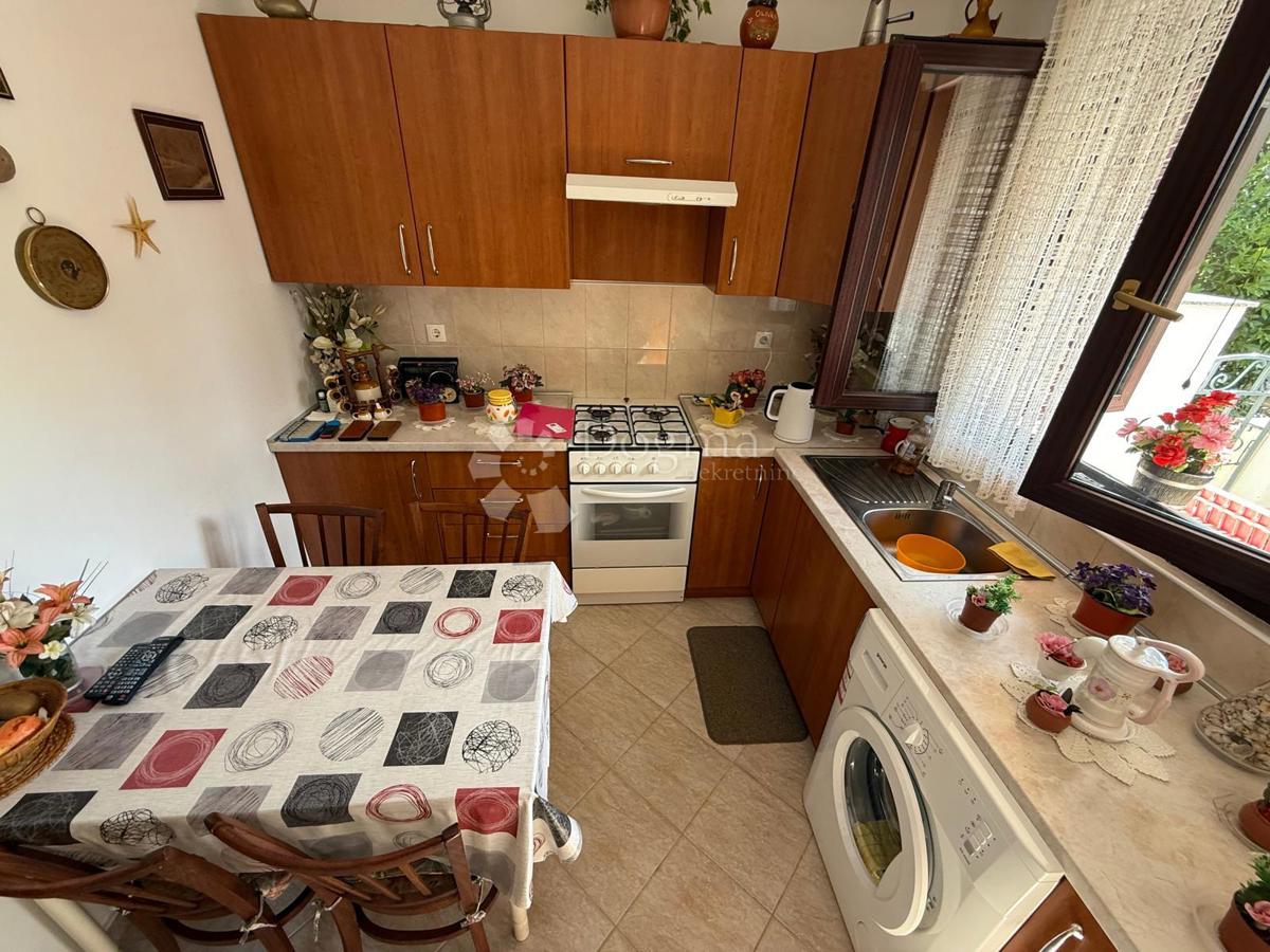 Apartma Cesarica, Karlobag, 36m2