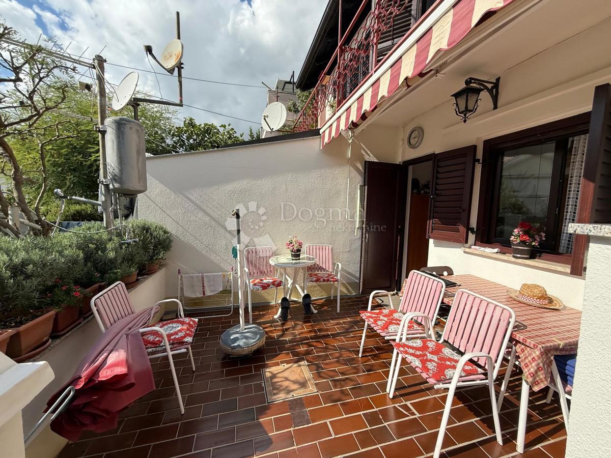 Apartma Cesarica, Karlobag, 36m2