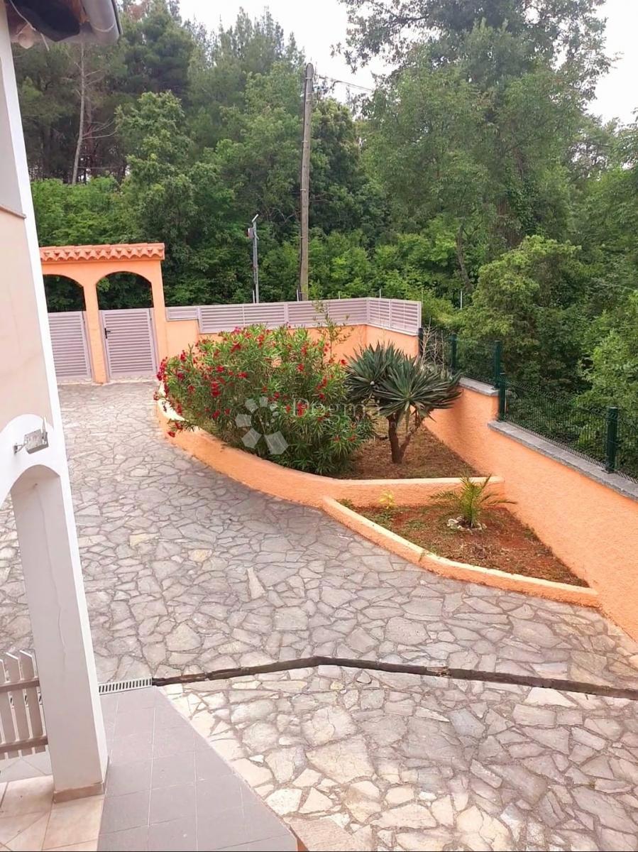 Hiša Duga Uvala, Marčana, 409m2