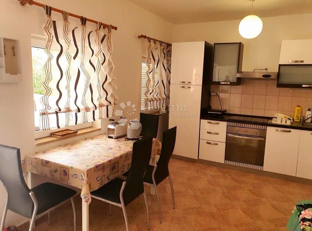 Hiša Duga Uvala, Marčana, 409m2