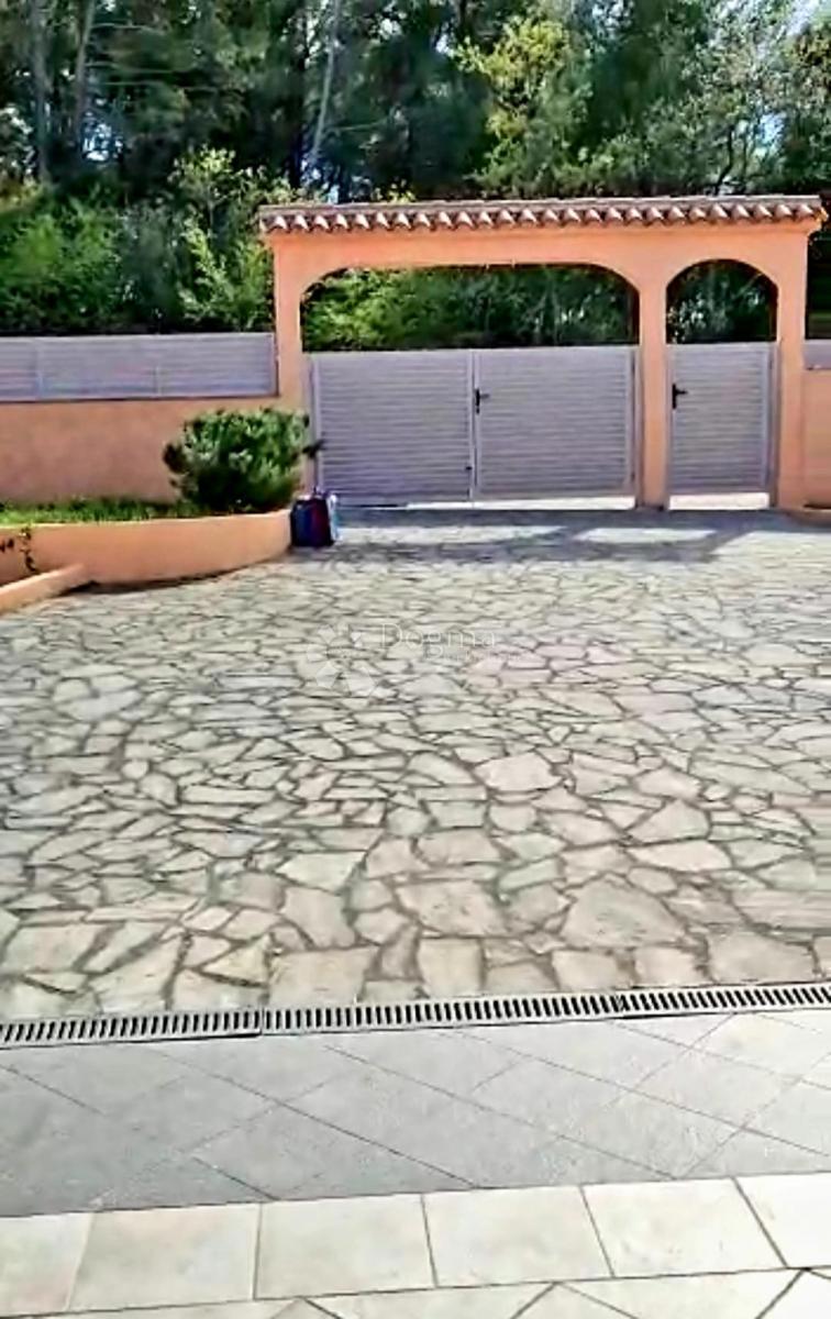 Hiša Duga Uvala, Marčana, 409m2