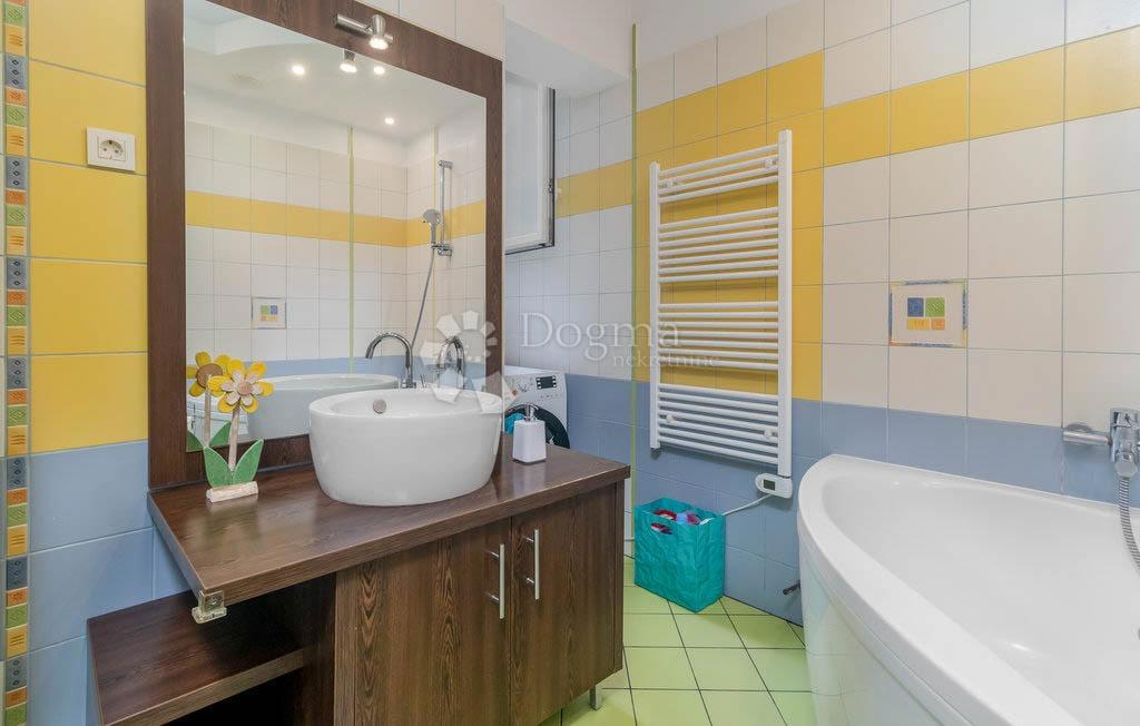 Stanovanje Šodići, Kostrena, 82,95m2