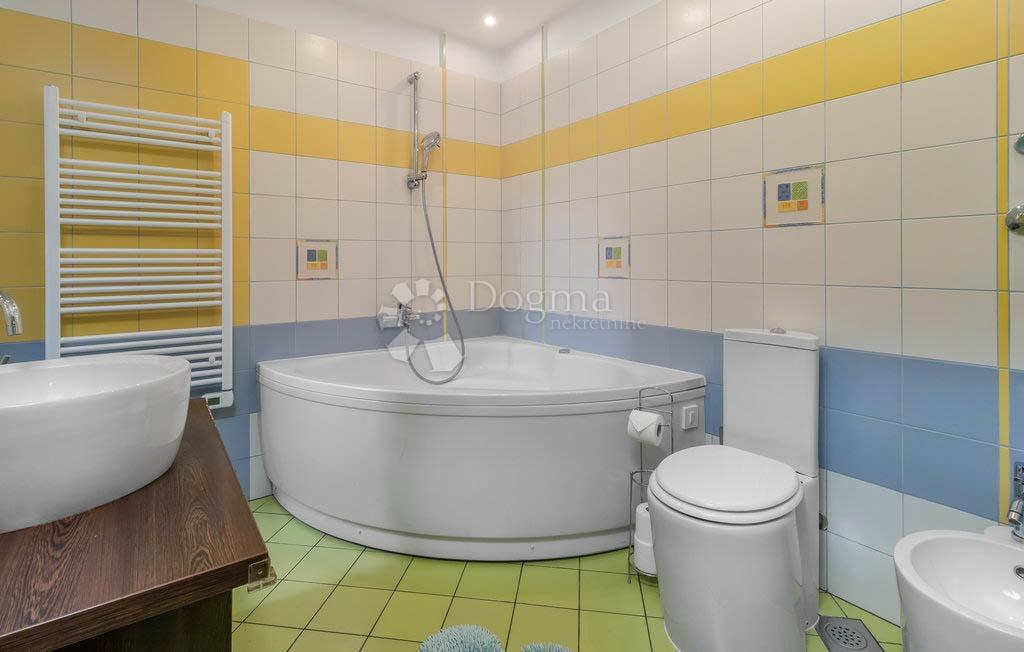 Stanovanje Šodići, Kostrena, 82,95m2