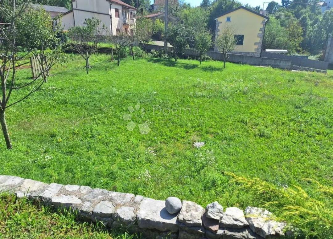 Zazidljivo zemljišče Brešca, Matulji, 694m2