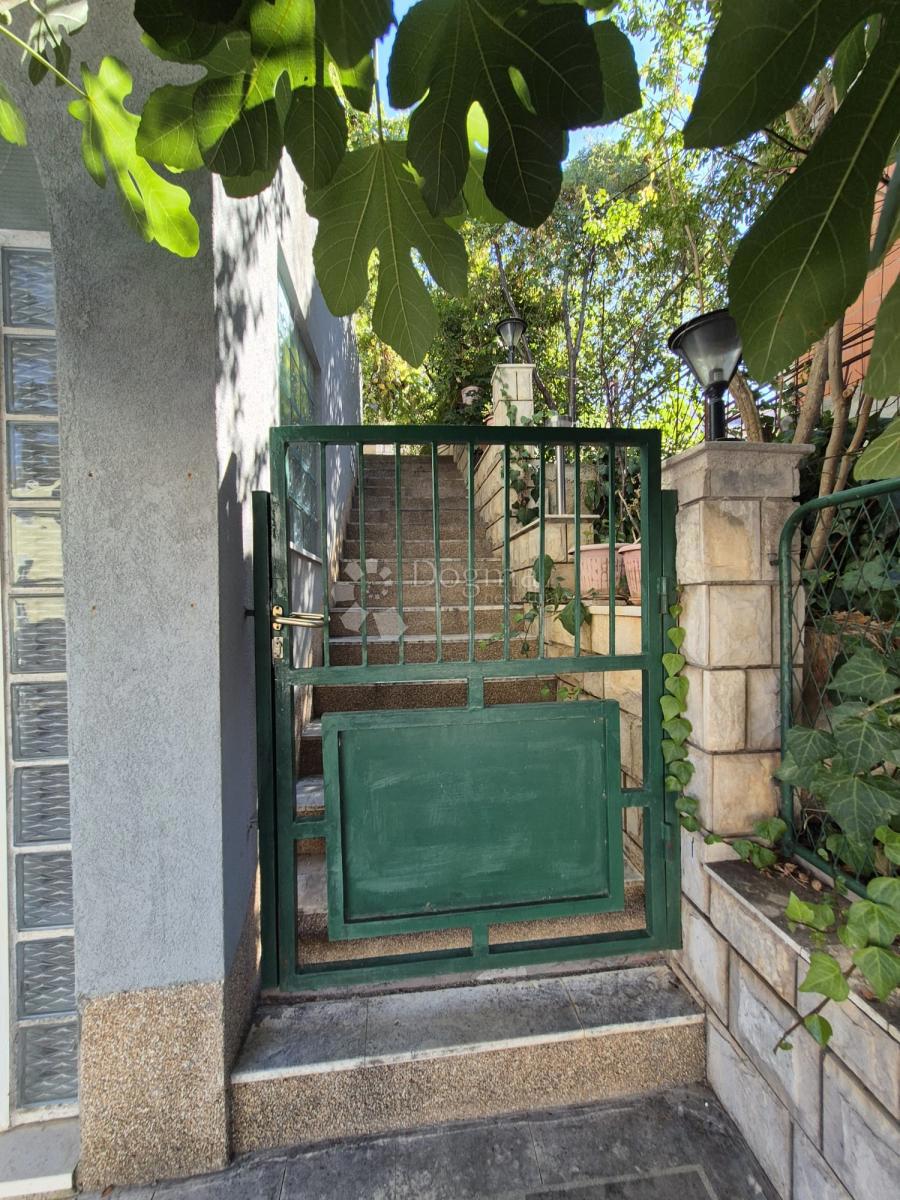 Hiša Mastrinka, Trogir - Okolica, 281m2