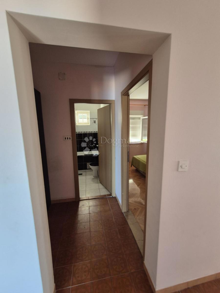 Hiša Mastrinka, Trogir - Okolica, 281m2