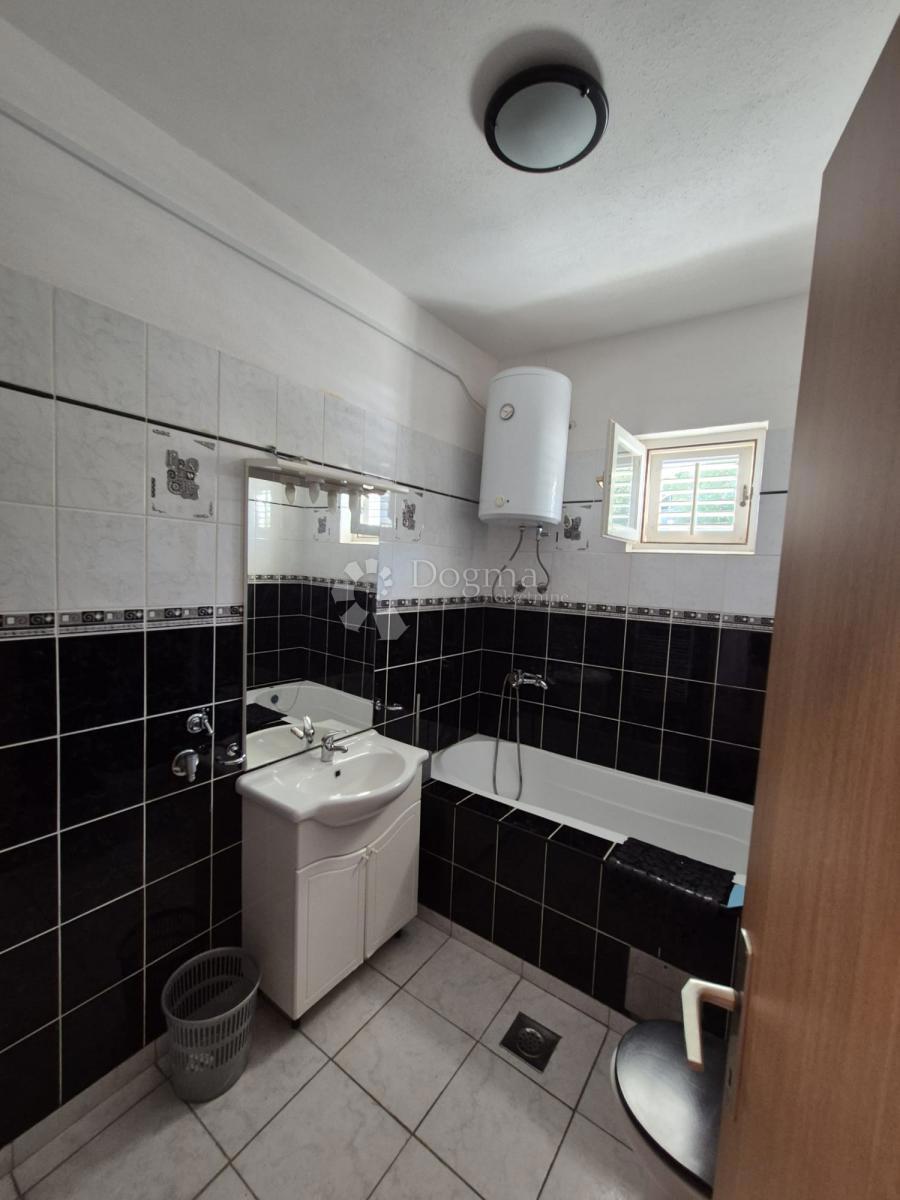 Hiša Mastrinka, Trogir - Okolica, 281m2