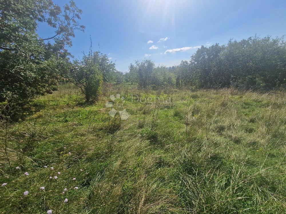 Zazidljivo zemljišče Kukuljanovo, Bakar, 1.834m2