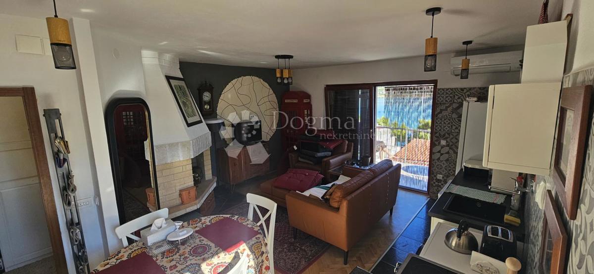 Stanovanje Miševac, Trogir, 70m2