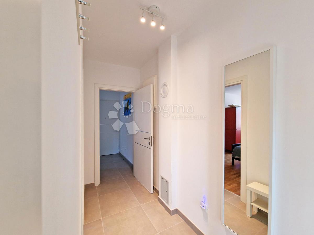 Stanovanje Peroj, Vodnjan, 130m2