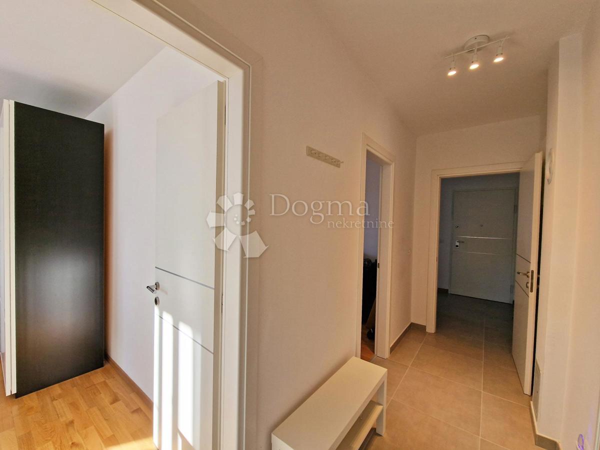 Stanovanje Peroj, Vodnjan, 130m2