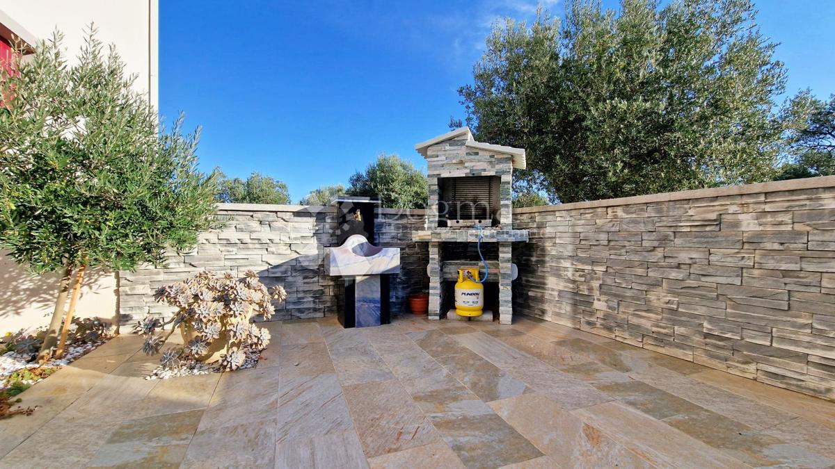 Stanovanje Peroj, Vodnjan, 130m2