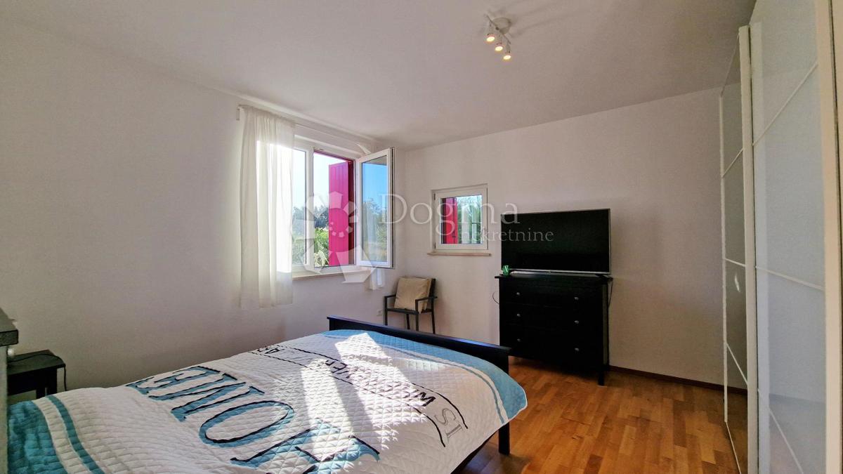 Stanovanje Peroj, Vodnjan, 130m2