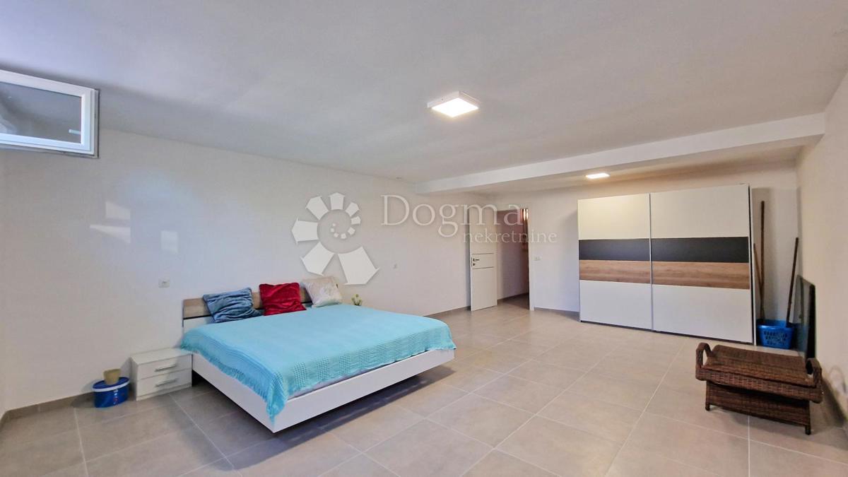 Stanovanje Peroj, Vodnjan, 130m2