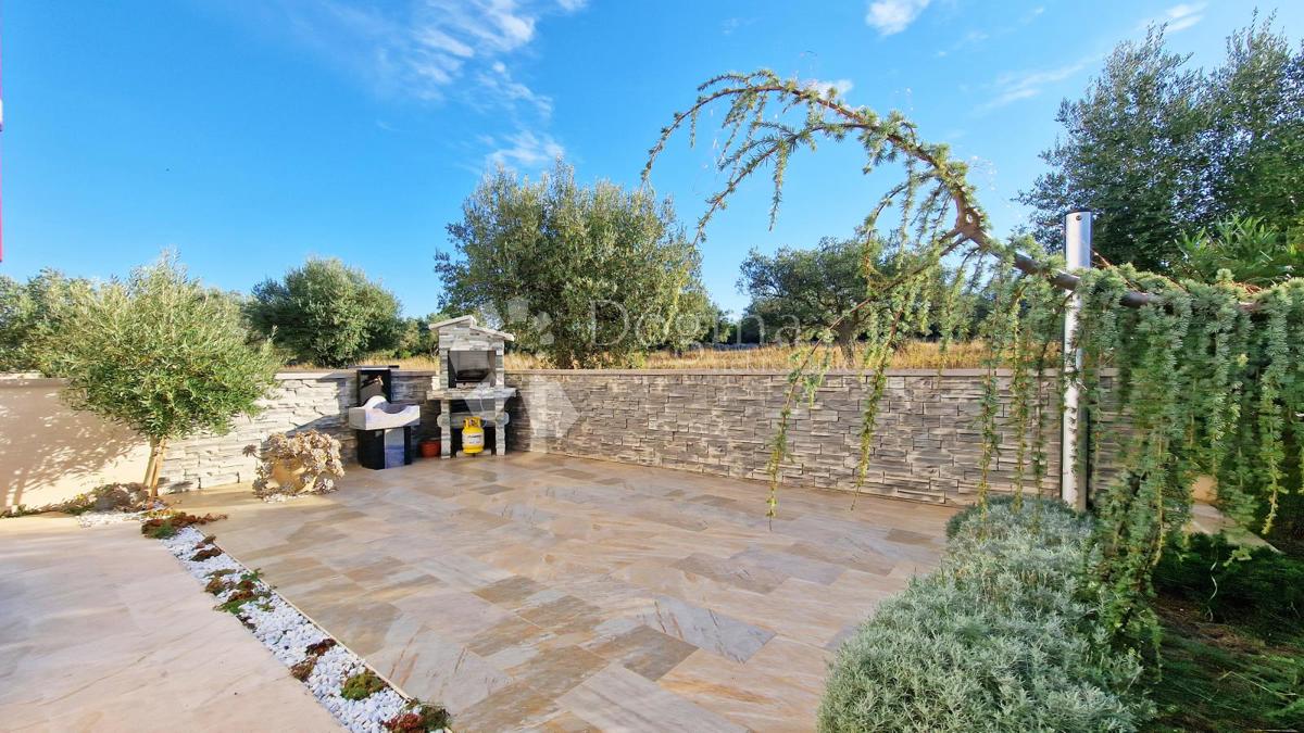 Stanovanje Peroj, Vodnjan, 130m2