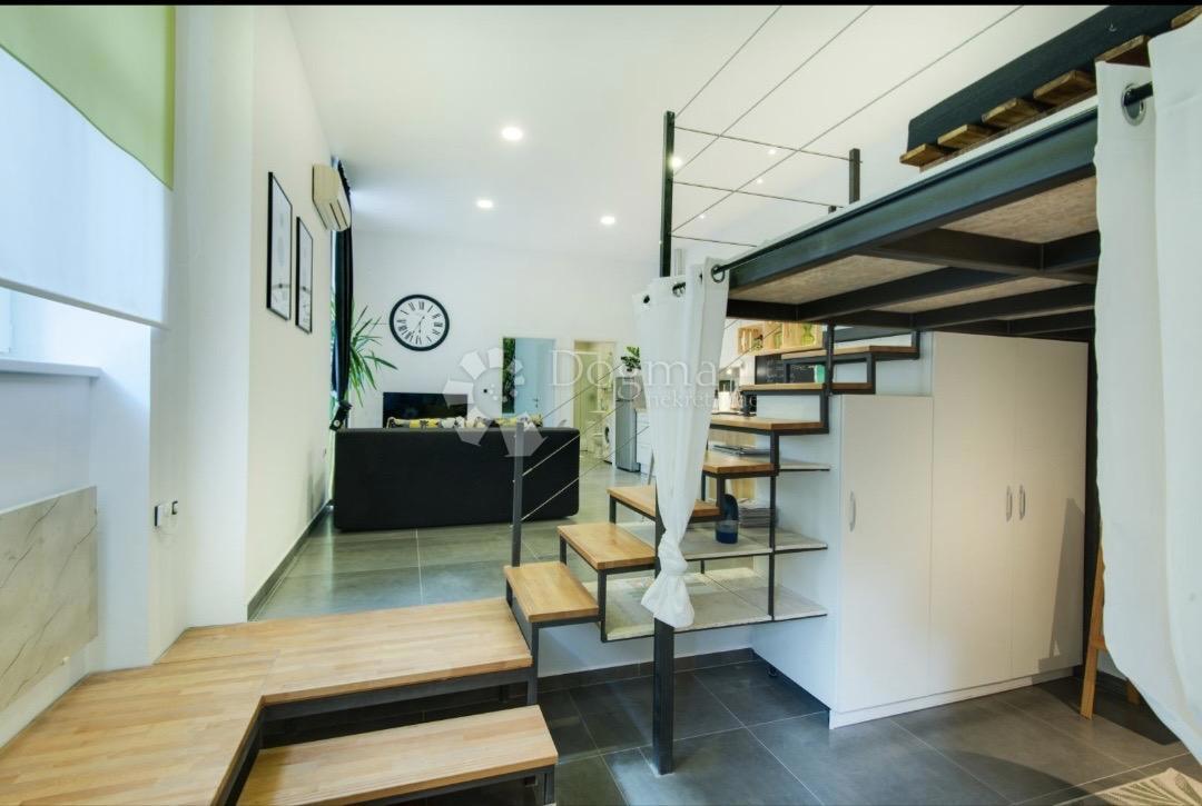 Stanovanje Centar, Rijeka, 99,60m2