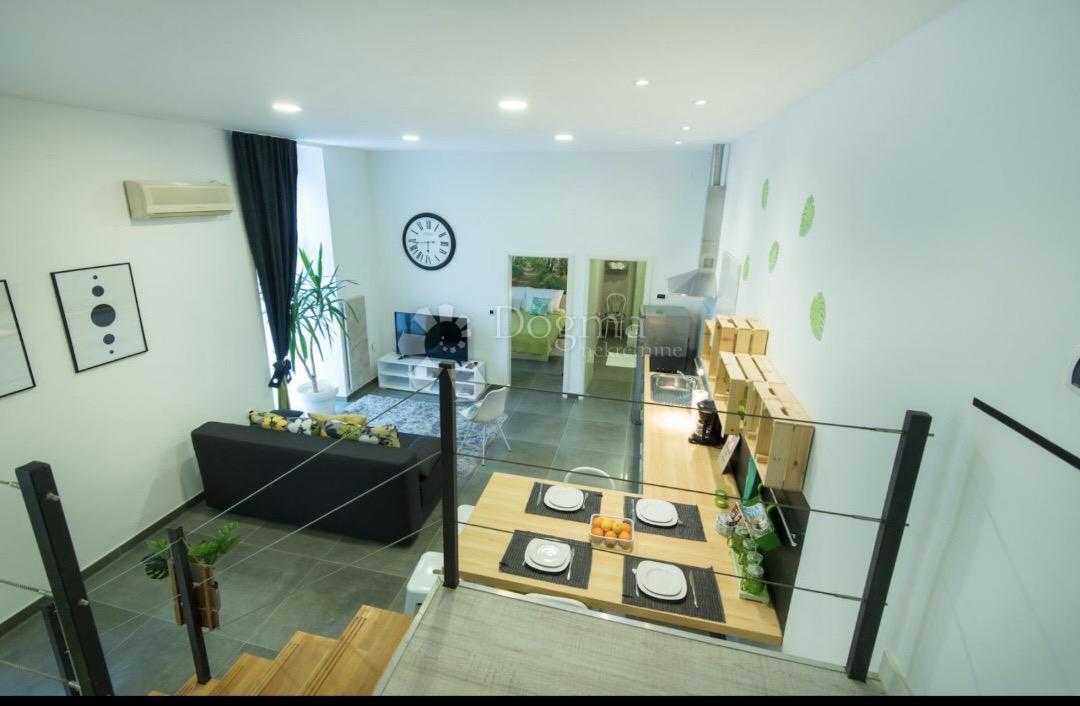 Stanovanje Centar, Rijeka, 99,60m2