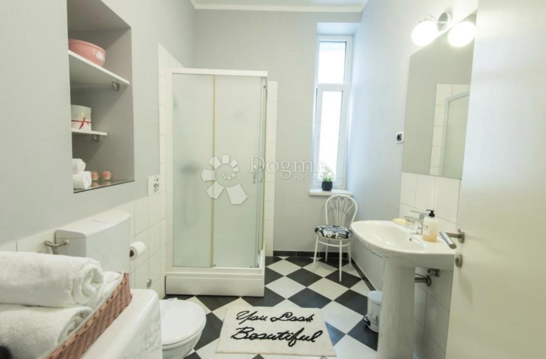 Stanovanje Centar, Rijeka, 99,60m2