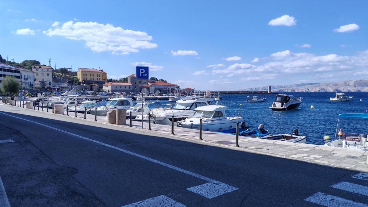 Poslovni prostor Alan, Senj, 110m2