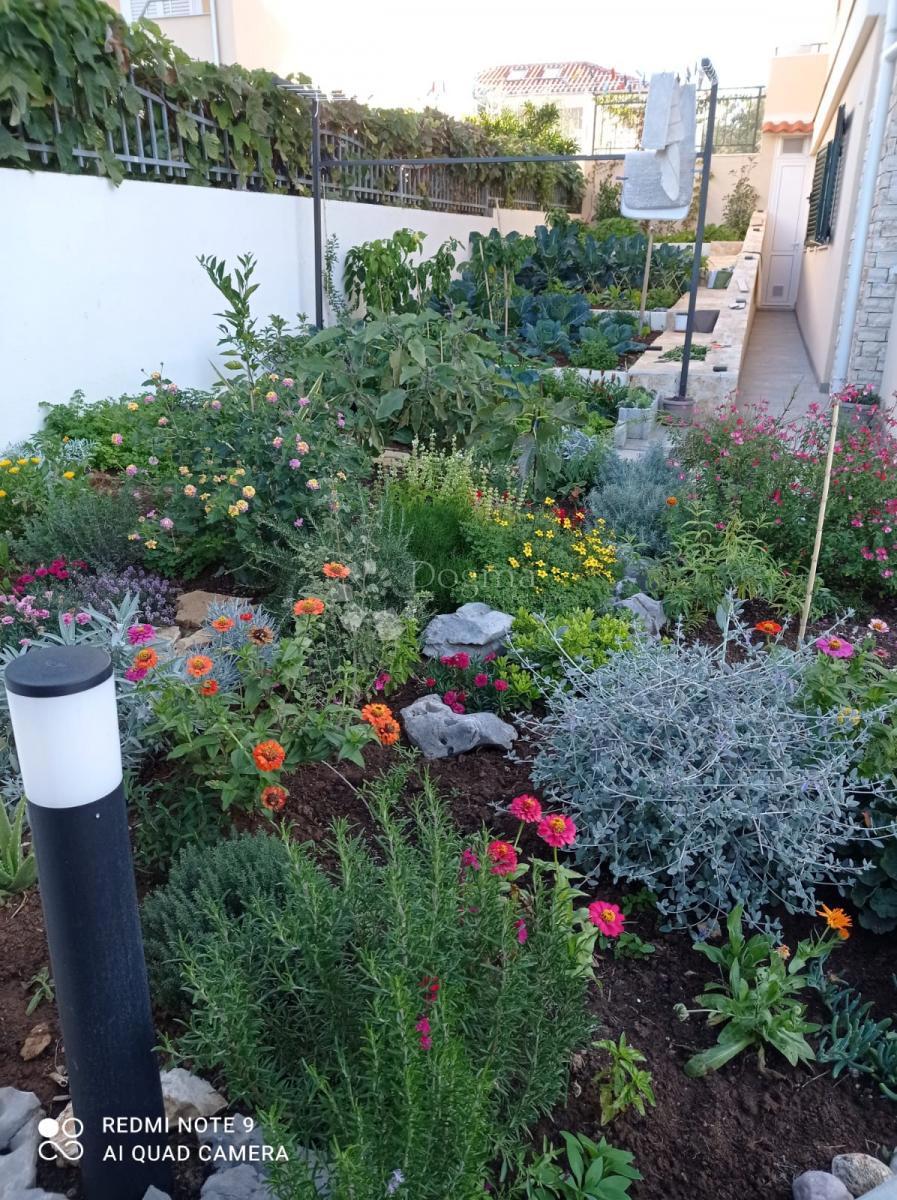 Stanovanje Brodarica, Šibenik - Okolica, 83,23m2