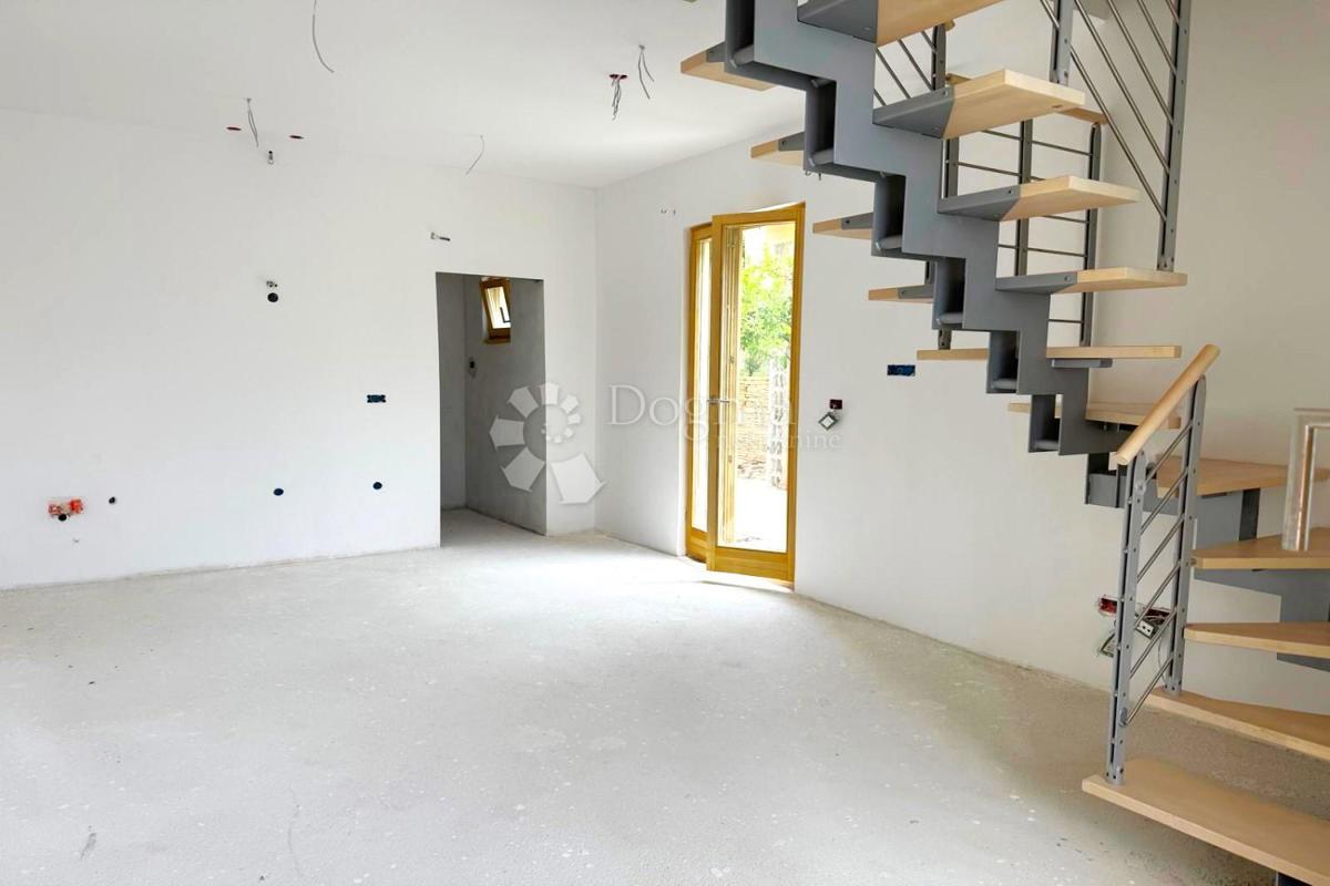 Hiša Pomer, Medulin, 63m2