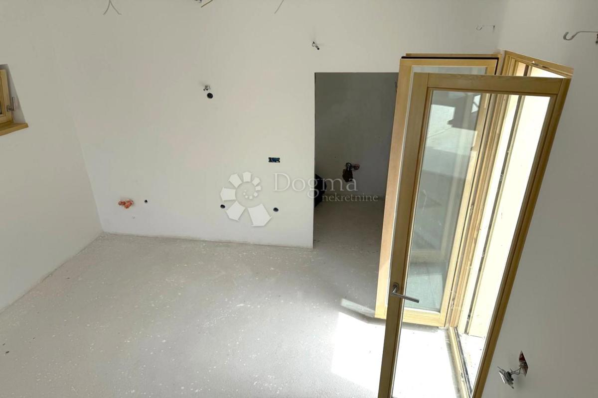 Hiša Pomer, Medulin, 63m2