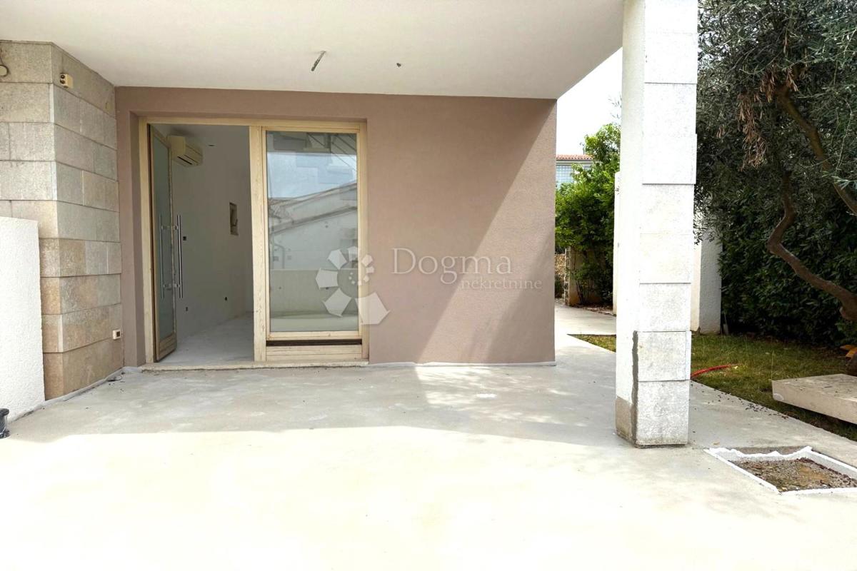 Hiša Pomer, Medulin, 63m2