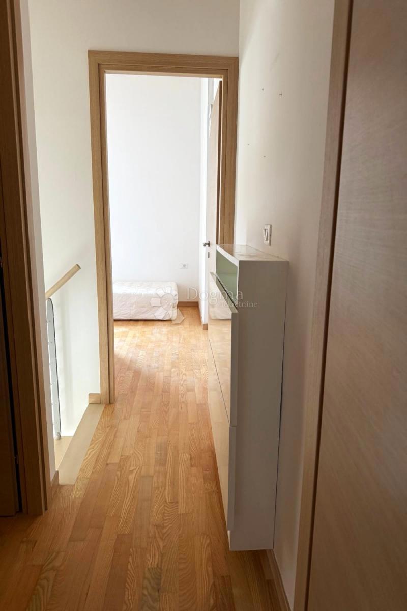 Hiša Pomer, Medulin, 63m2