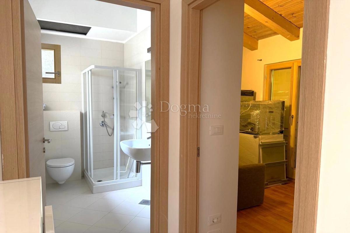 Hiša Pomer, Medulin, 63m2