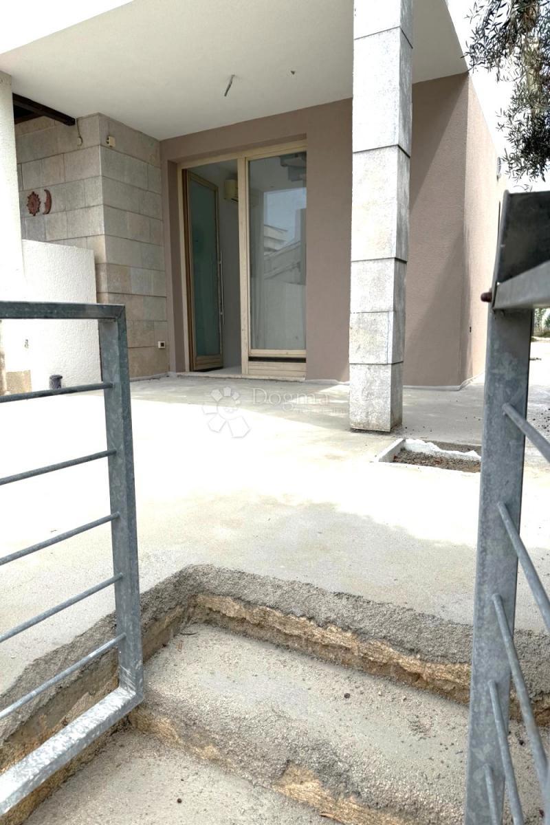 Hiša Pomer, Medulin, 63m2