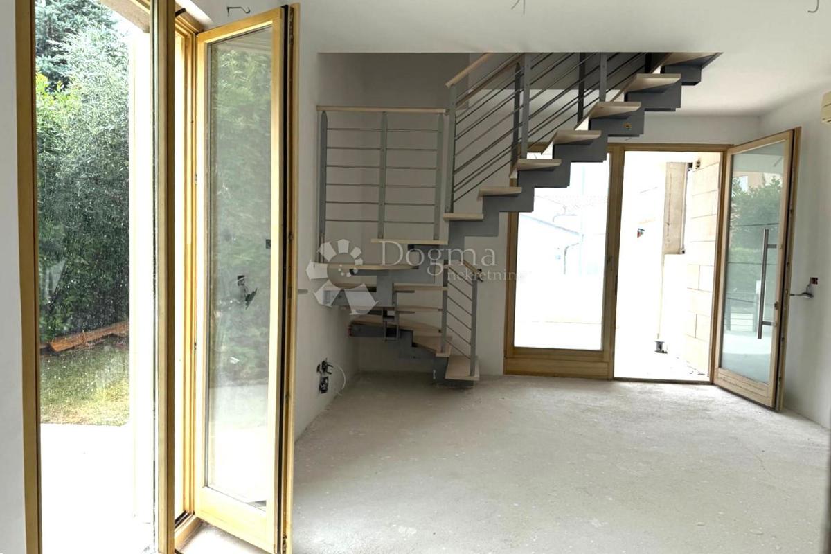 Hiša Pomer, Medulin, 63m2