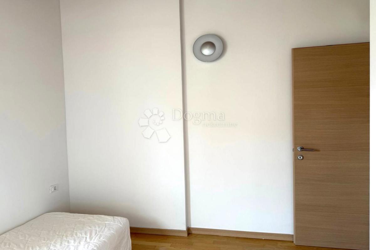 Hiša Pomer, Medulin, 63m2