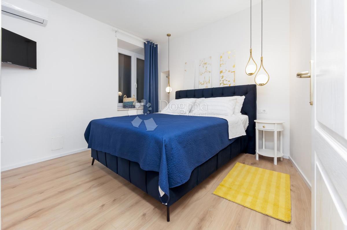 ČUDOVITO STANOVANJE V CENTRU ROVINJA