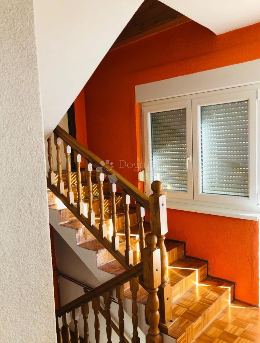 Hiša Daruvar, 164m2