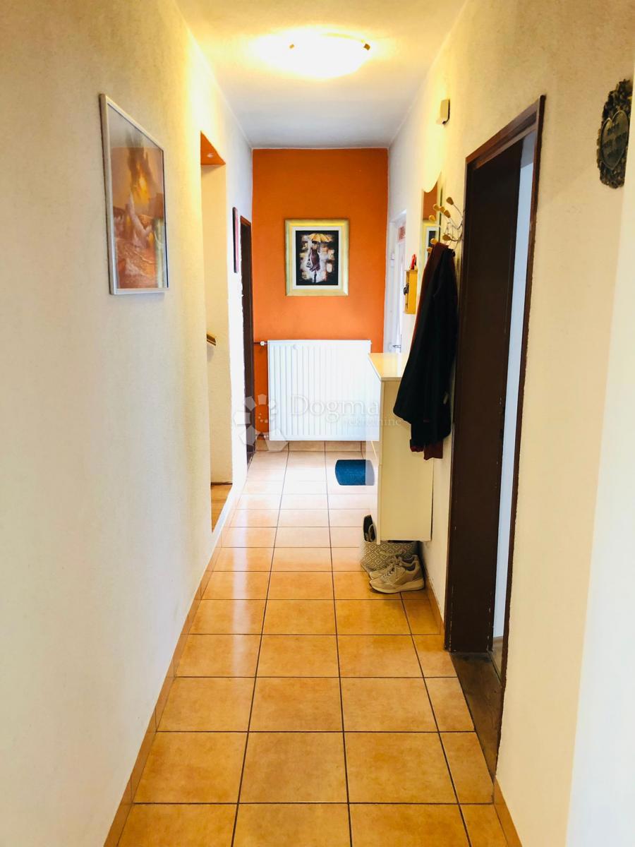 Hiša Daruvar, 164m2