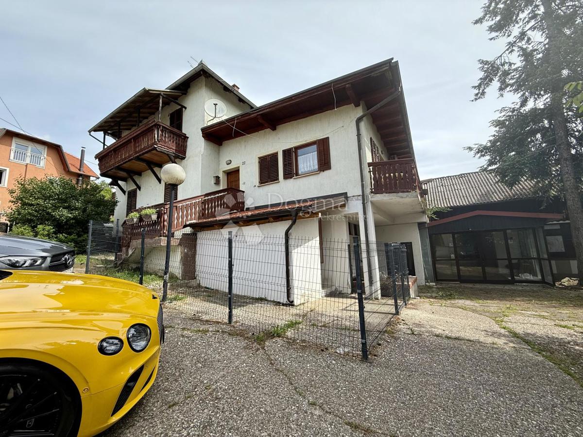 Hiša Gračani, Podsljeme, 650m2