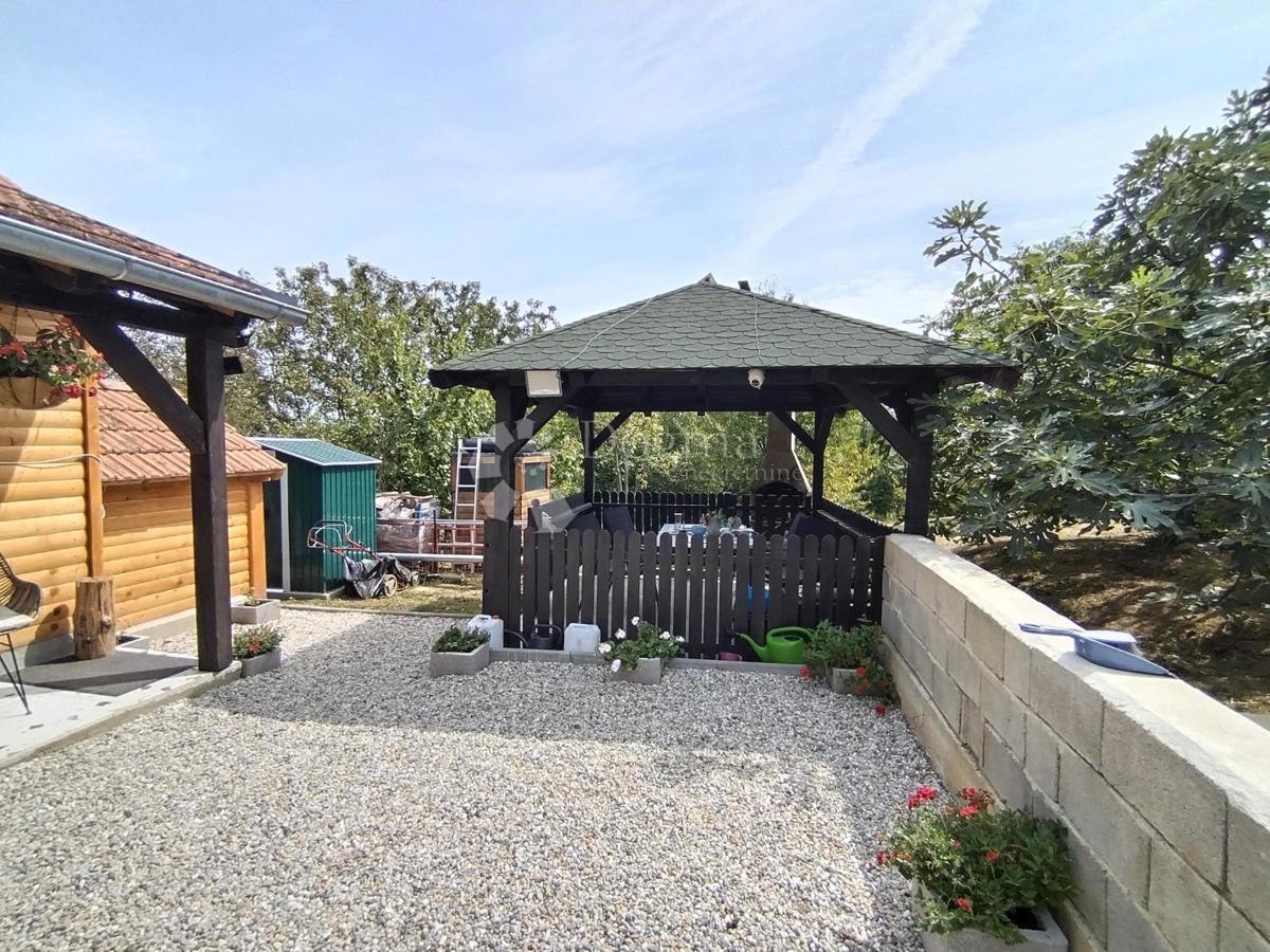 Hiša Cvetkovec, Rasinja, 33m2