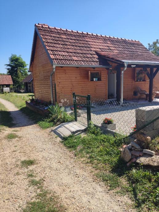 Hiša Cvetkovec, Rasinja, 33m2