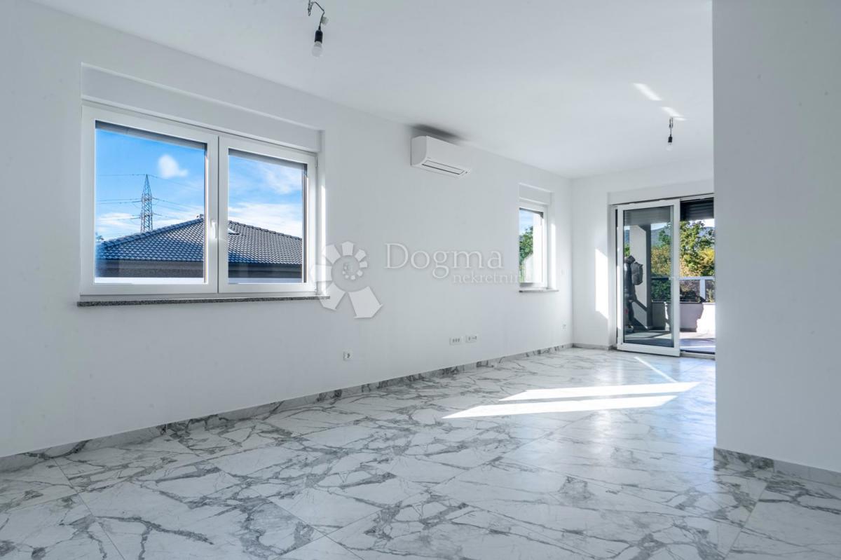 Stanovanje Jurdani, Matulji, 82m2