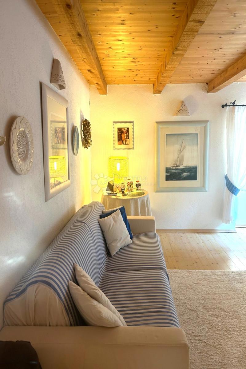 ROVINJ – fantastično dupleks stanovanje z razgledom