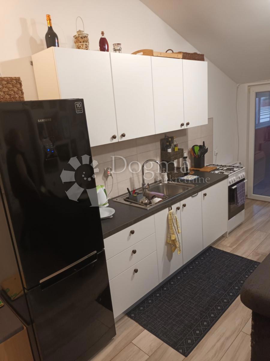 Hiša Šišan, Ližnjan, 221m2