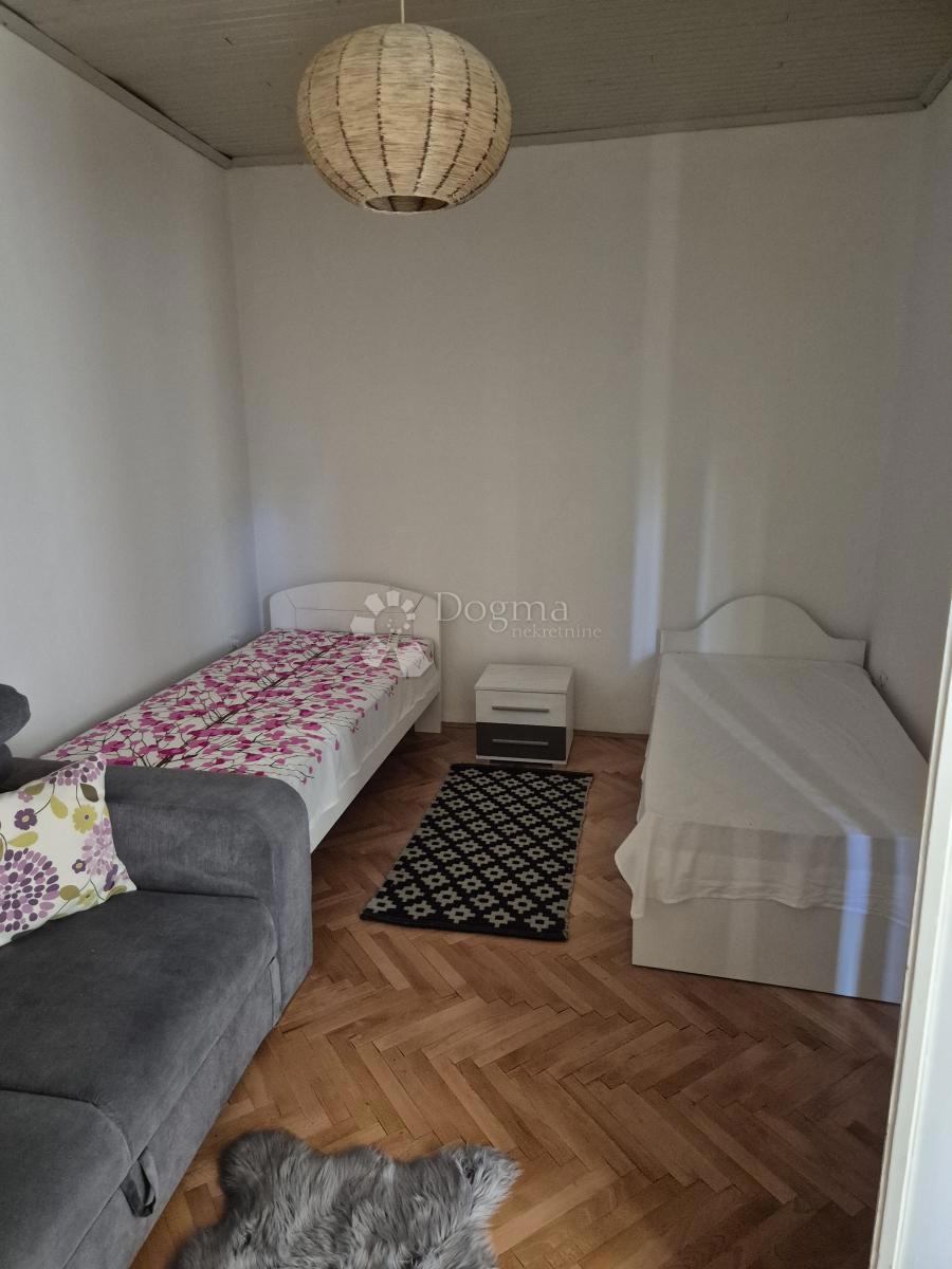 Hiša Novi Vinodolski, 219m2