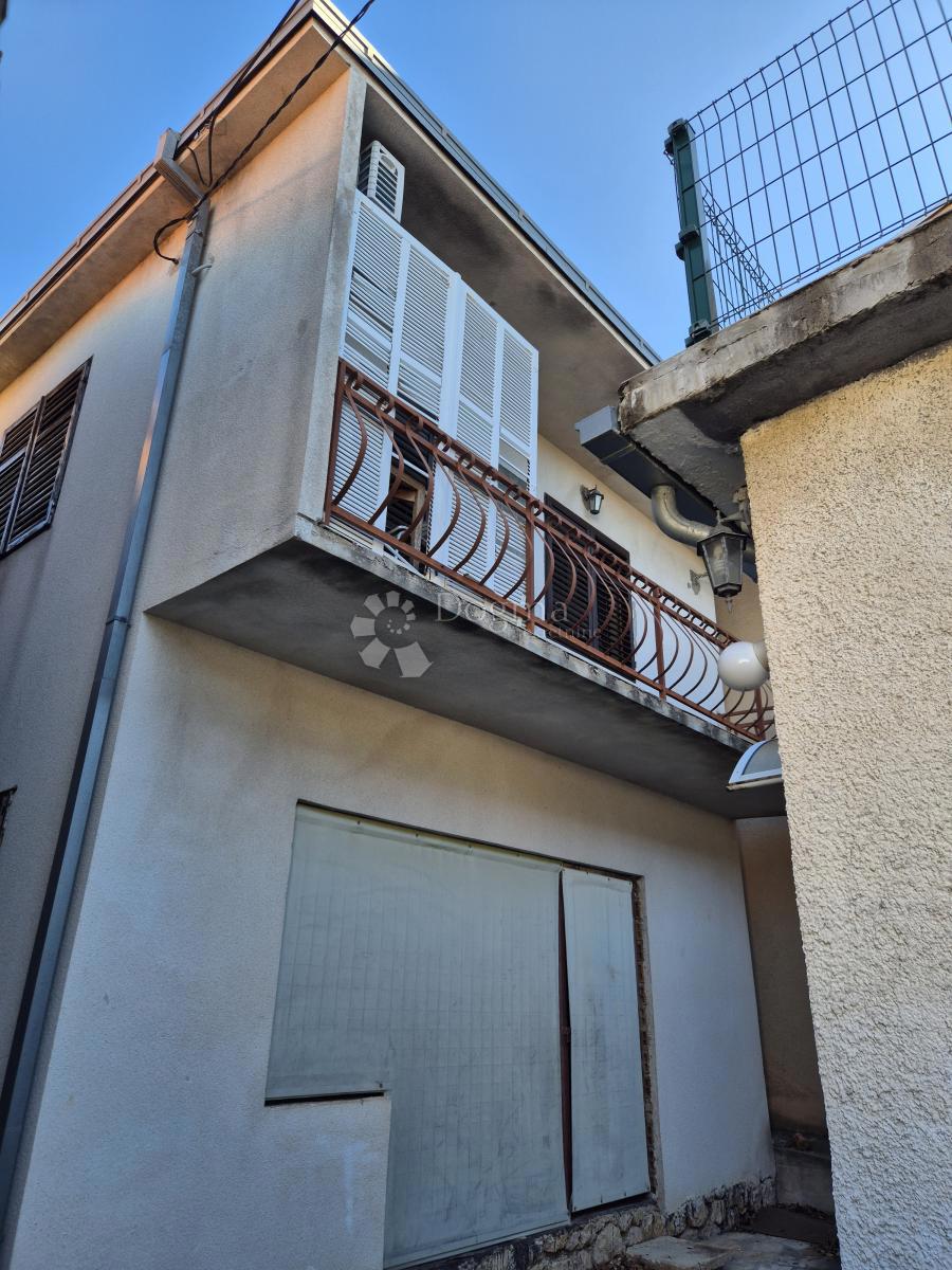 Hiša Novi Vinodolski, 219m2