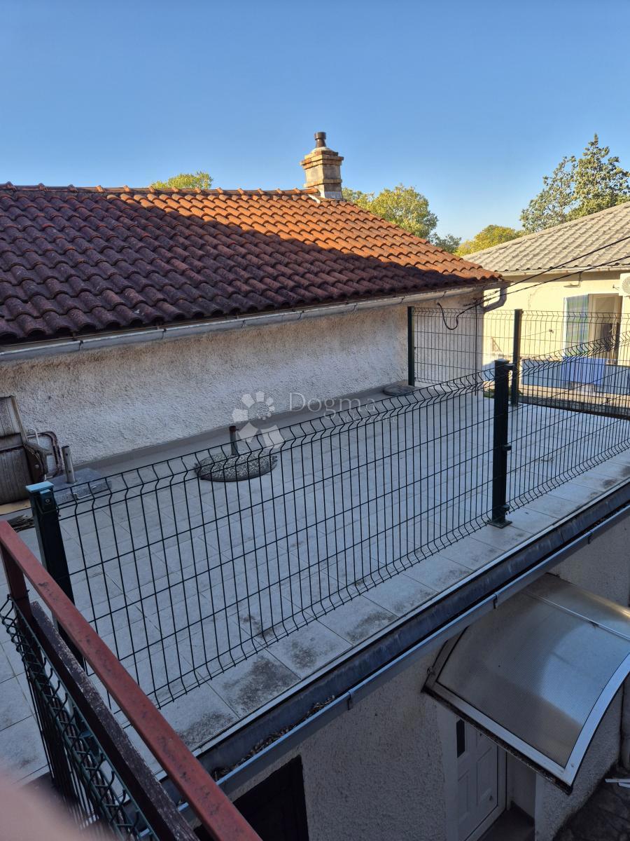 Hiša Novi Vinodolski, 219m2