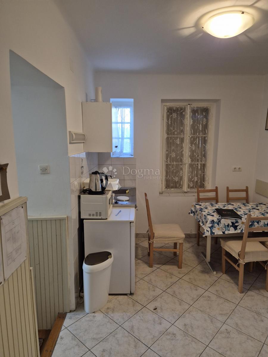 Hiša Novi Vinodolski, 219m2