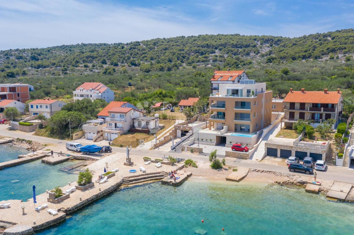 Stanovanje Betina, Tisno, 90,95m2